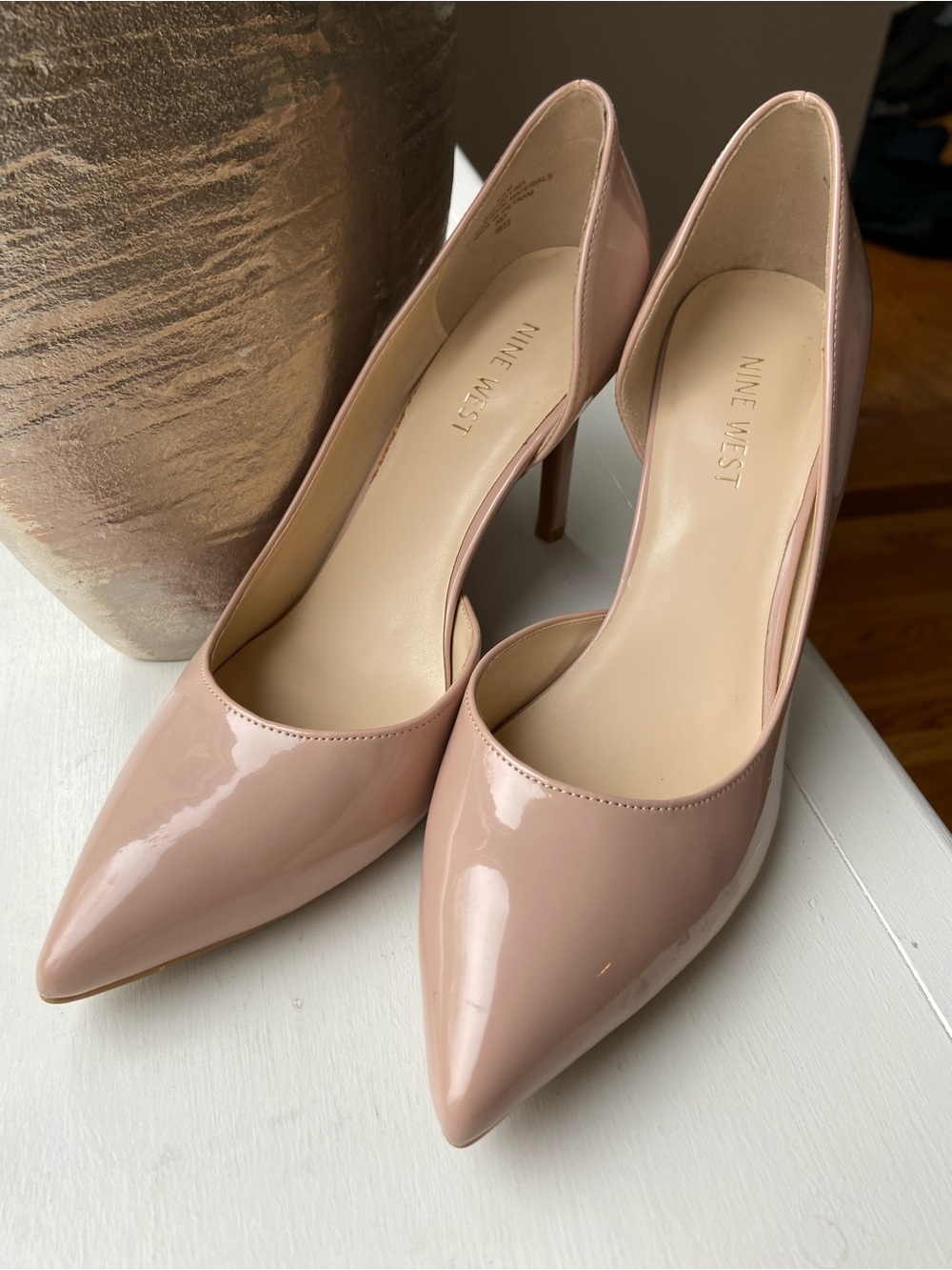 Nine West Blush Patent Pointed-Toe Stiletto Pumps 8.5, 3.5 inch heel